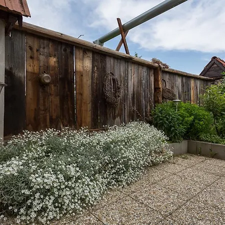 Hébergement de vacances Privat Lypche *